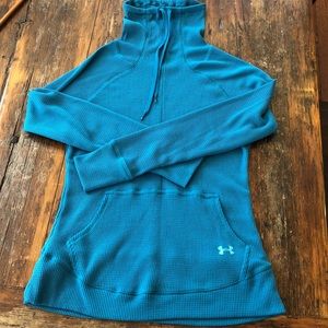 Under Armour thermal top